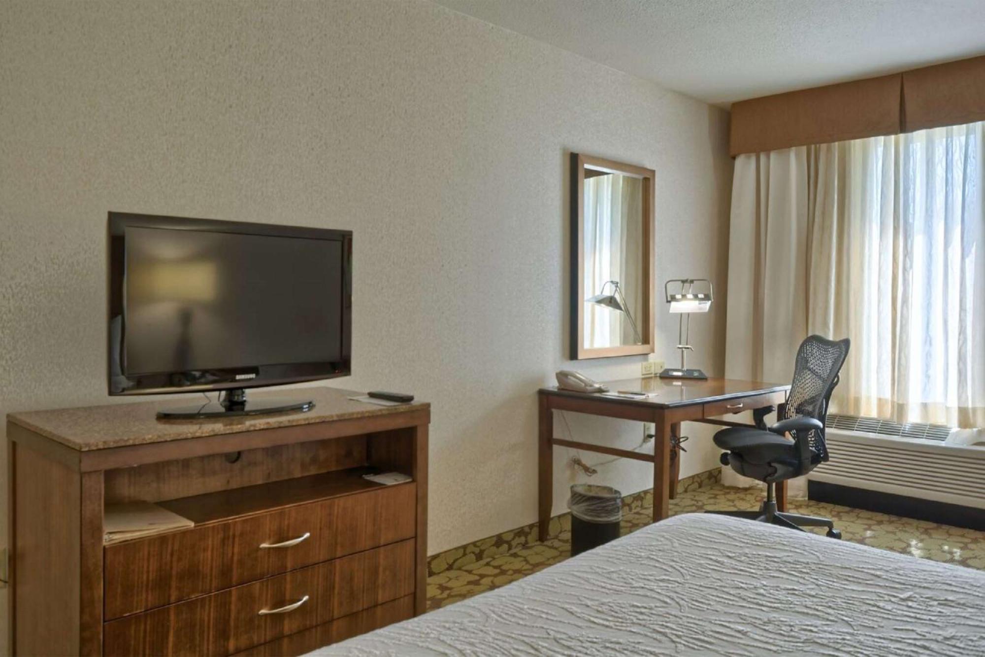 Hilton Garden Inn By Hilton Mount Laurel Ngoại thất bức ảnh